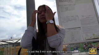 HUNT4K. Nonm Rich yo ka achte sere vajen jèn timoun yo ak egzèsis l &#039; tout lajounen