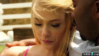 מאָגער סטעפּדאָטער אַנאַל פאַקט דורך ביביסי סטעפּפאַדער אין די גאָרטן