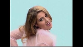 Erica Campbell - Guztiak Pink