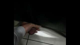 Кыктын мүчөсү кончает нарын ванной