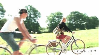 ���ુવાન અને સુંદર વિદ્યાર્થી સાથે મોટા બોબલા કબર sodomisee એટ prise gu ડબલ p