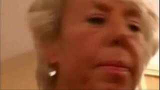 Granny од EpikGranny.com добива fucked со црн човек