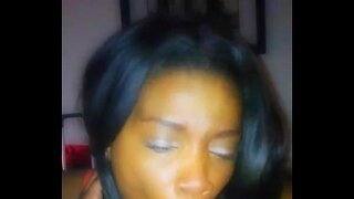 DaRealAnisa पर एस.