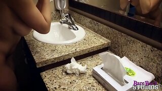 Cristi Ann diha sa Gawasnon nga Paggamit sa mga Lakang sa Anak nga babaye Gangbang