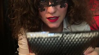 Vai Jūs Vēlaties, Lai Būtu Manas Biksītes? Te le mando, Porcone. Saimniece Hotwife Venus.