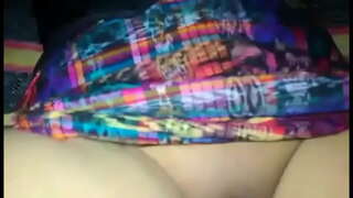 Прыгожая Дзяўчына Паказвае Вагіну