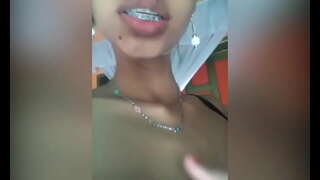 Сверкая опухшие киска