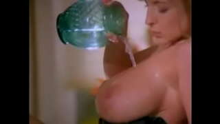 Данни Ash - Striptiz lingerie