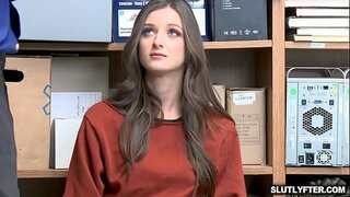 LP Policajac doggystyle jebote Kenzy Rajanovih čvrsto vaginu romping joj je do jaja!