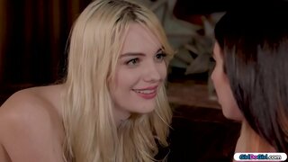 ���ກີດແມ່ນຊອກຫາສໍາລັບການຫ່າງໄກແລະຂໍໃຫ້ນາງຜິວເນື້ອສີຂາຫ່າງໄກສຖ້າຫາກວ່ານາງຮູ້ບ່ອນທີ່ມັນແມ່ນ.ທັງຫຮນາງເຮັດໃຫ້ປະມານທີ່ມີການໄກໃນກົ້ນຂອງນາງ.ຂອງຕົນທັງຫມສ່ວນທີ່ຈະພວນເຖິງແລະນາງແຂ່ງຂັນຂອງນາງ.ພວກເຂົາເຈົ້າ kiss ແລະນາງປຸ່ນຂອງນາງກັນກ່ອນ facesitting ຂອງນາງ