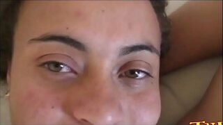 انہوں نے اس کی گدی حاصل کرنے کے لئے اسے باہر