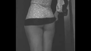 I moe wahine whakaatu atu i roto i te b. tamapua, i tana tane cuckold